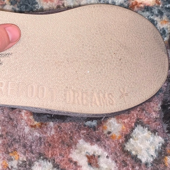 Barefoot Dreams CozyChic Gray Black Leopard Print Slip On Slippers Size 9/10 - Picture 4 of 5